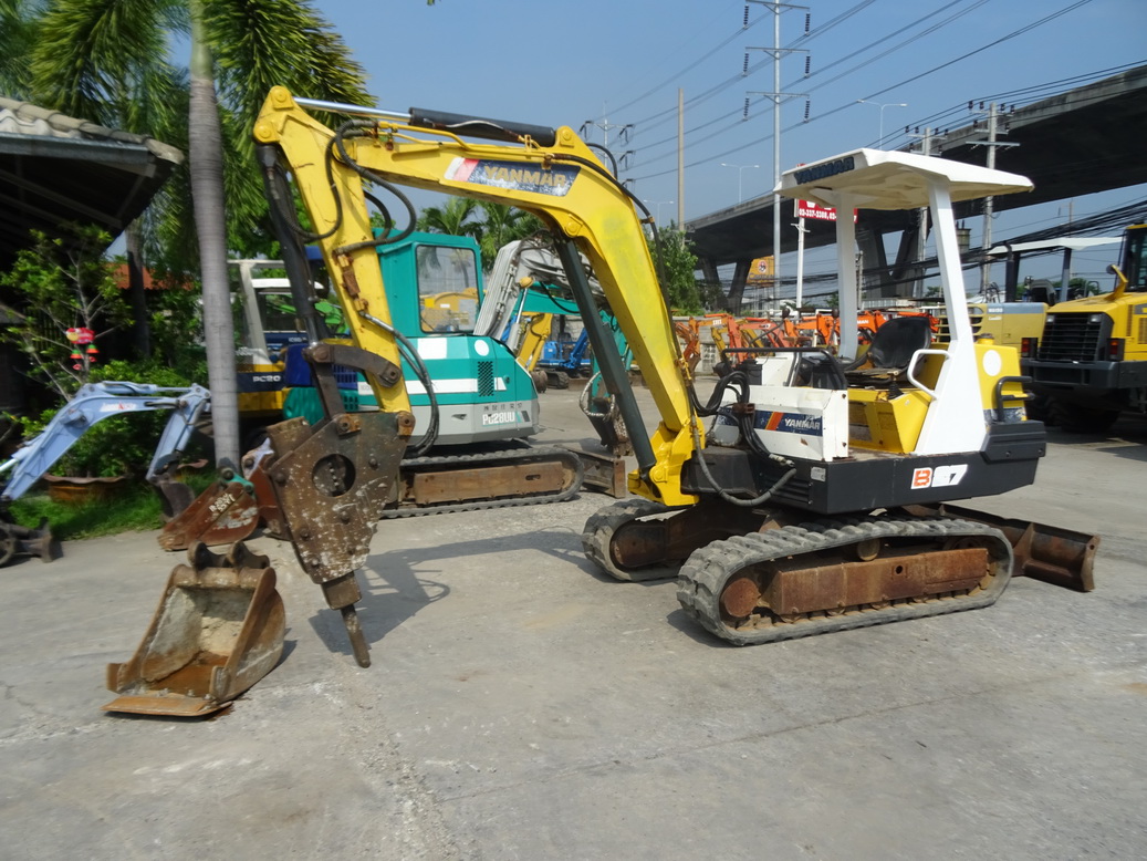 รถขุดเล็ก Yanmar B27